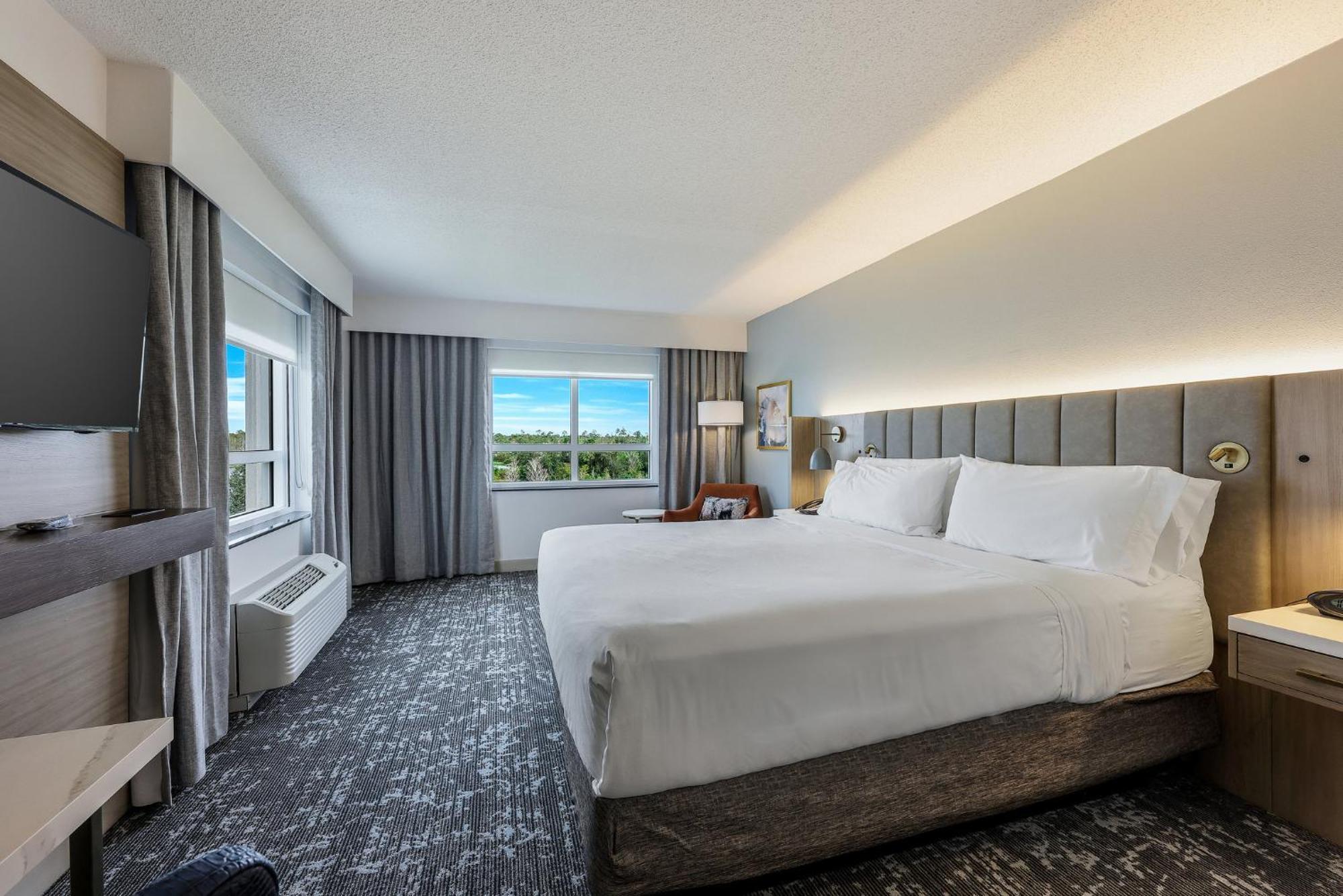 Premium King Room,1519878352:JPEG