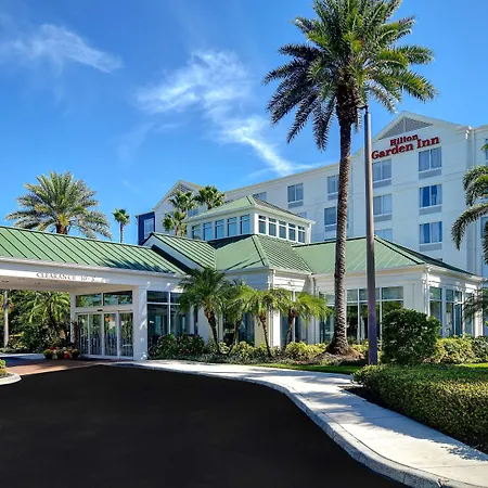 Hilton Garden Inn Fort Myers-3